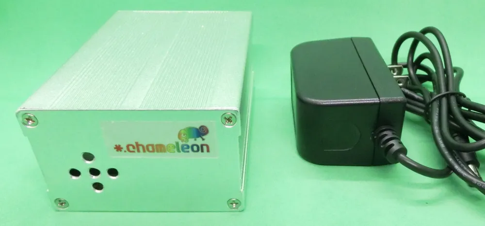 co2.chameleon unit with AC adapter
